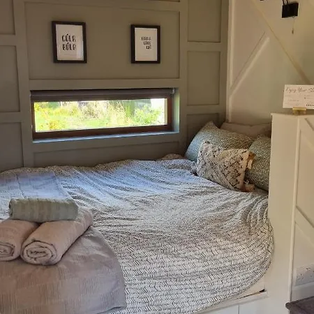 Littlegreenglamping *