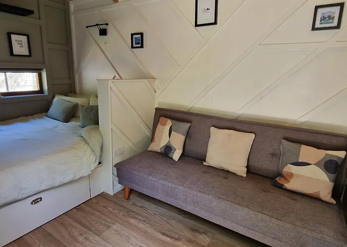 Littlegreenglamping Camping